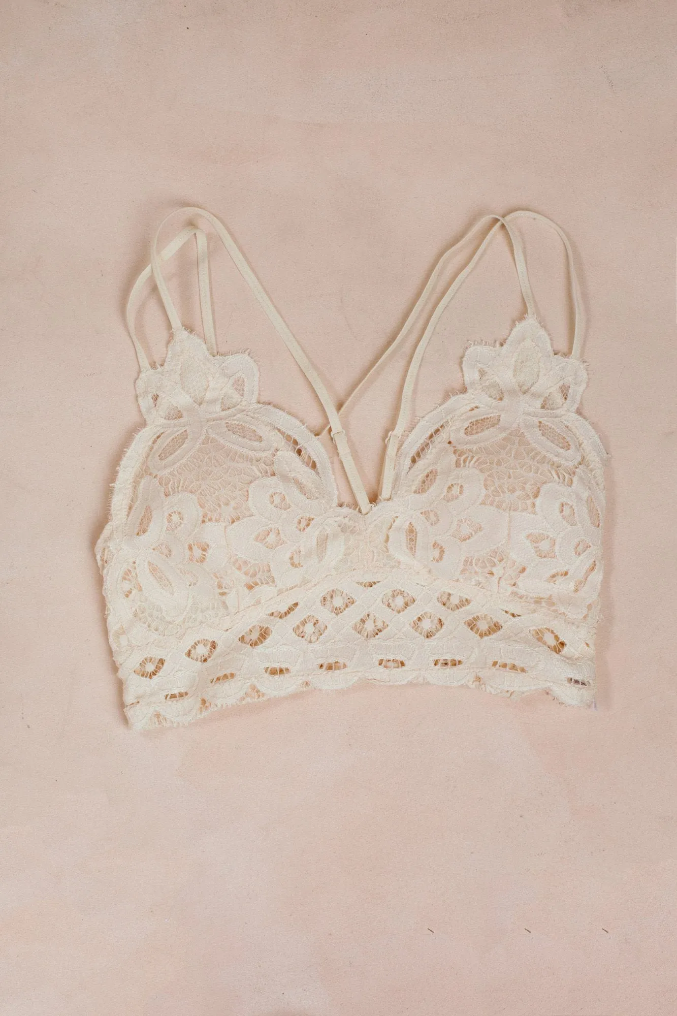 Elina Scalloped Lace Bralette