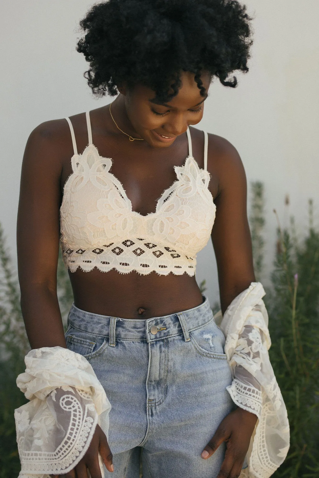 Elina Scalloped Lace Bralette